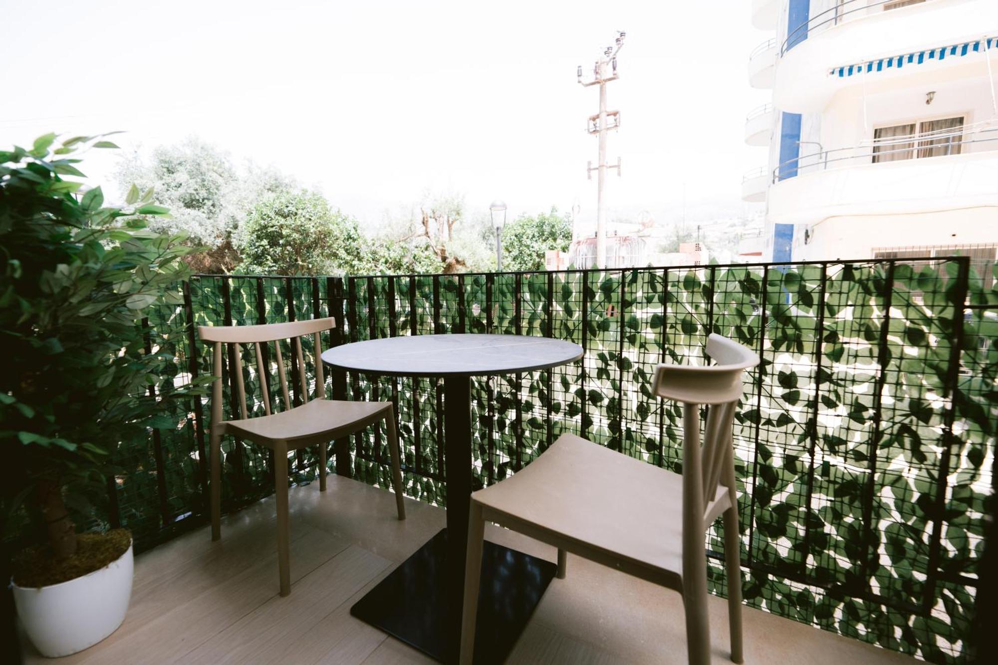 Noemie Hotel Himarë Exteriér fotografie